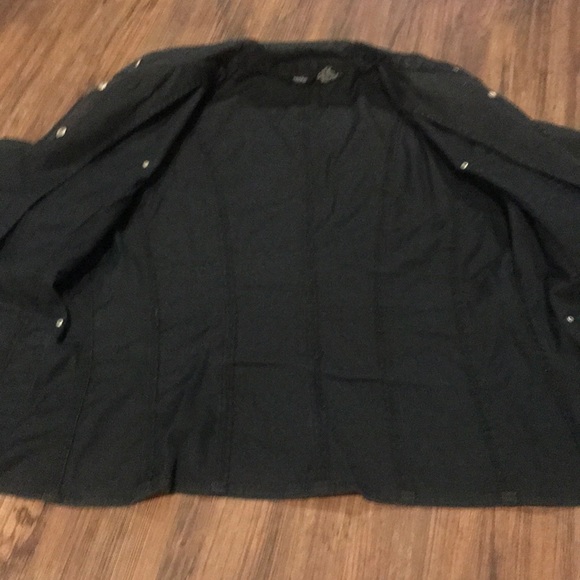 Jacket - Picture 2 of 4